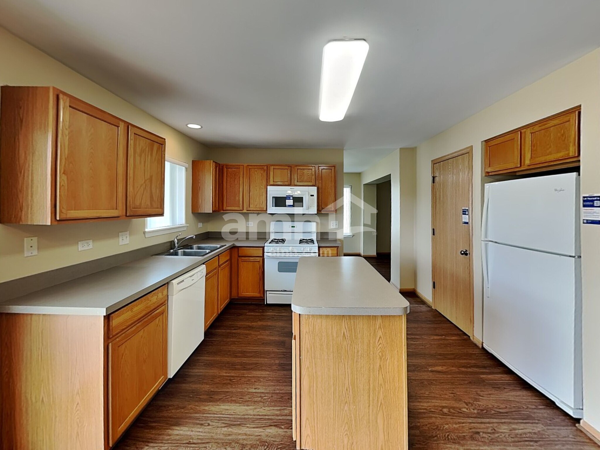 Building Photo - 4133 Hoffman St