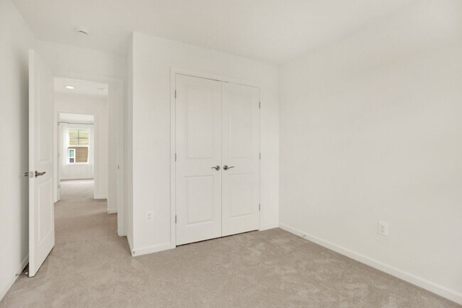 Building Photo - 11301 Carobel Ct
