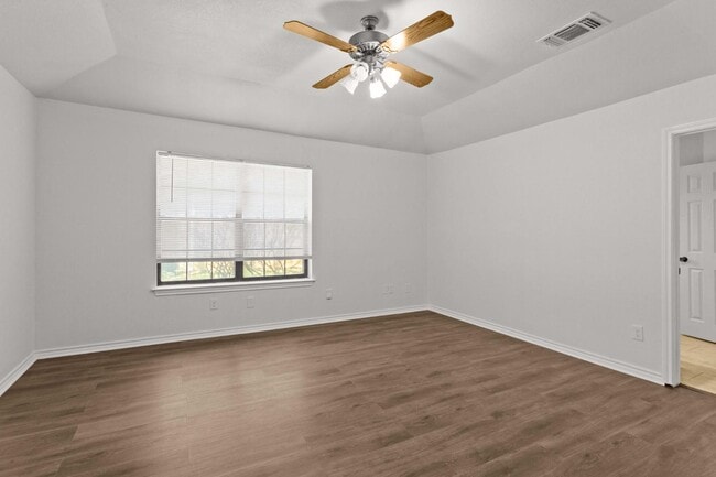 Building Photo - 6505 Towne Park Dr