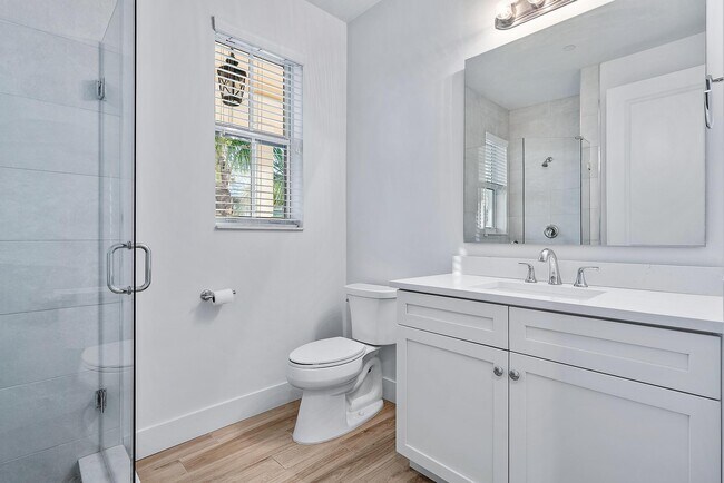 Building Photo - 3770 SE County Line Rd