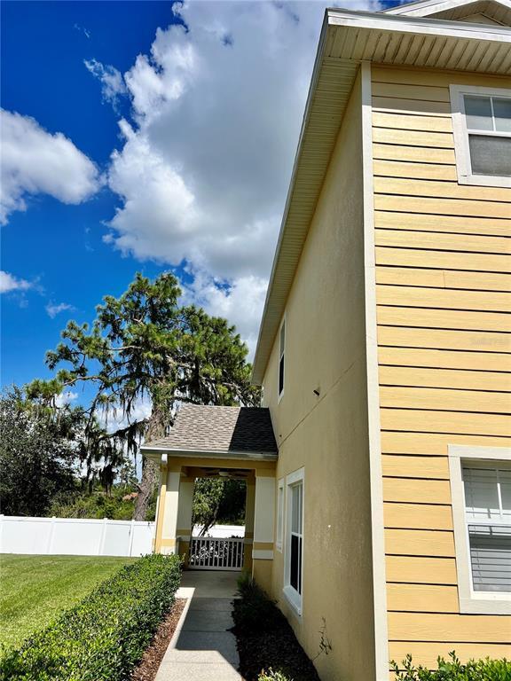 Building Photo - 20129 Indian Rosewood Dr