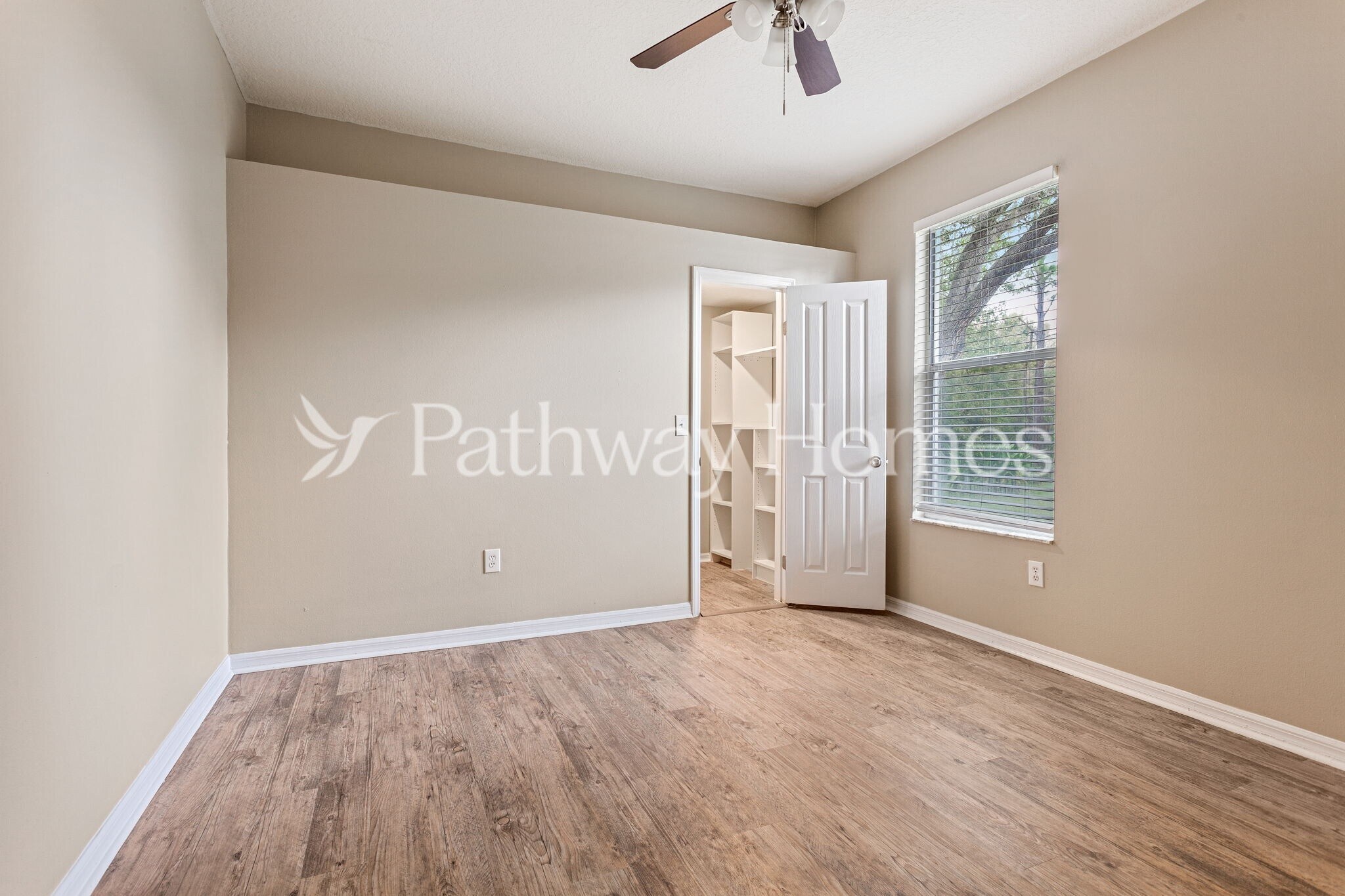 Building Photo - 10217 Newington Pl