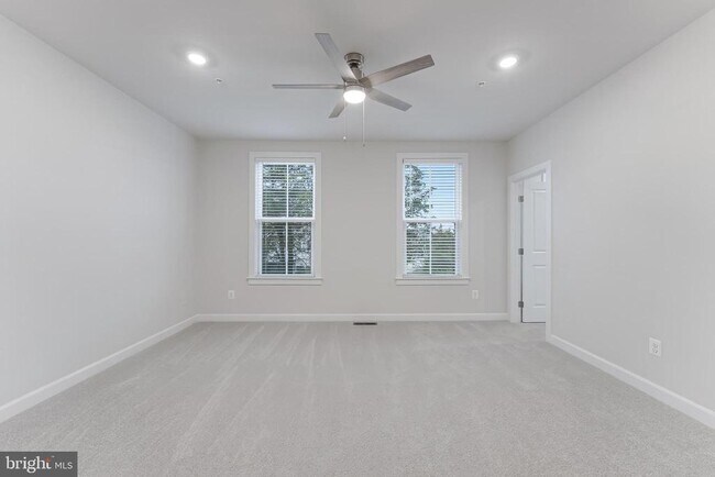 Building Photo - 21815 Express Ter