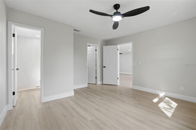 Building Photo - 2843 Calico Ct