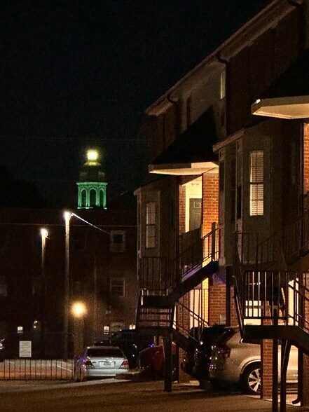 Primary Photo - 600 Bagby Ave