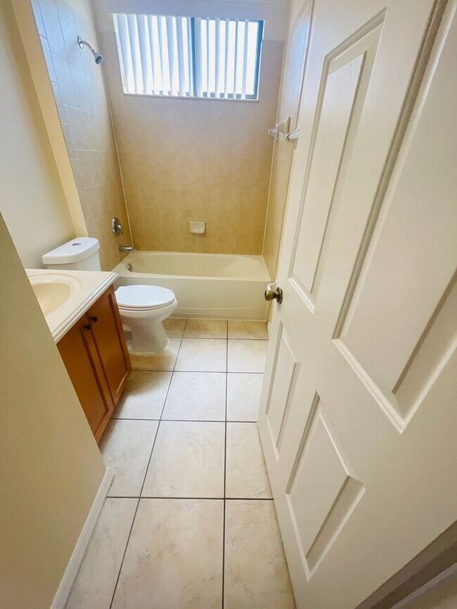 Building Photo - Tuscany Preserve-404 CINNAMON DR POINCIANA, FL 34759