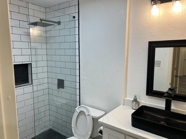 Building Photo - 5502 Boca Raton Blvd