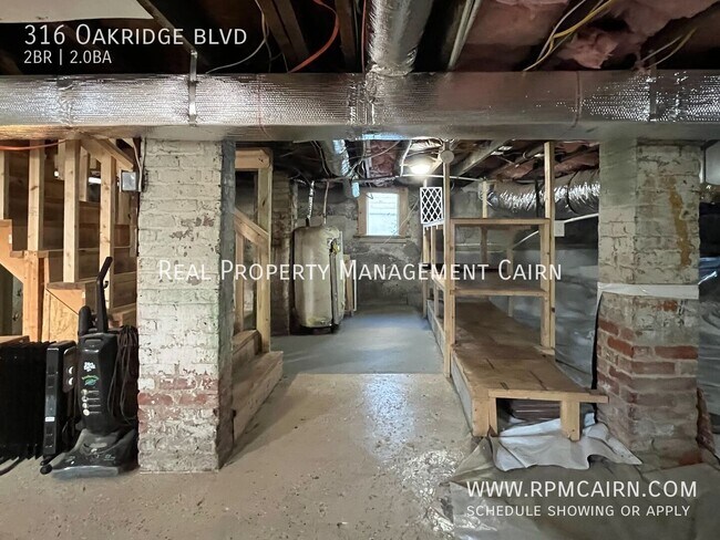 Building Photo - 316 Oakridge Blvd