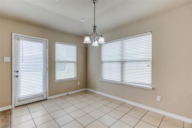 Building Photo - 5844 Sunny Meadow Ln