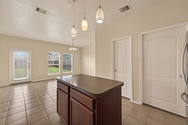 Building Photo - 18518 Bare Meadow Ln