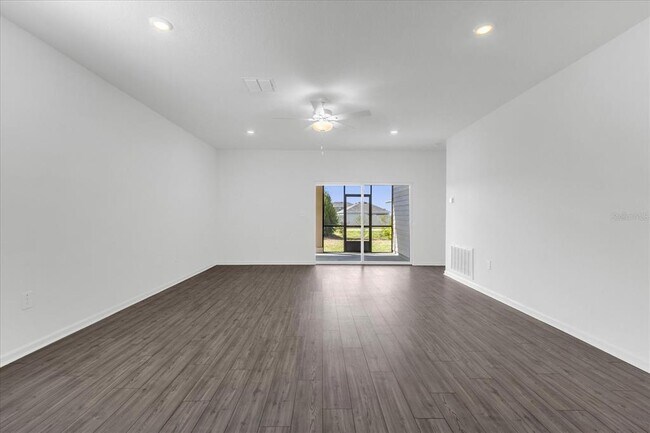 Building Photo - 4721 SW 83rd Lp