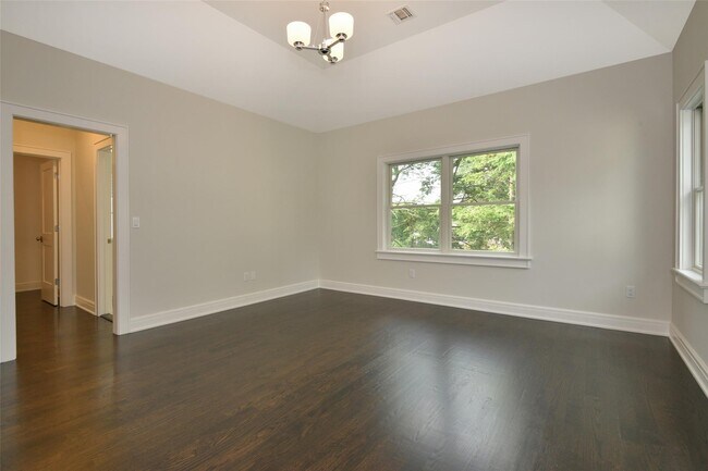 Building Photo - 117 Brown Rd