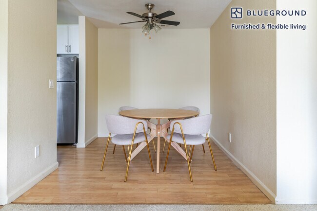 Building Photo - 117 Rock Harbor Ln