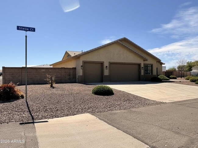 Building Photo - 13031 W Stella Ct