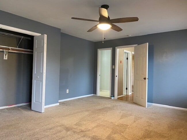 Building Photo - Chesapeake Beach