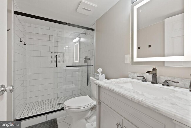 Building Photo - 16690 Anchor Bend Cir