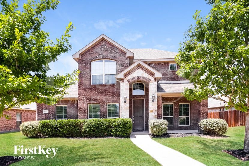 Primary Photo - 3031 Carlton Pkwy