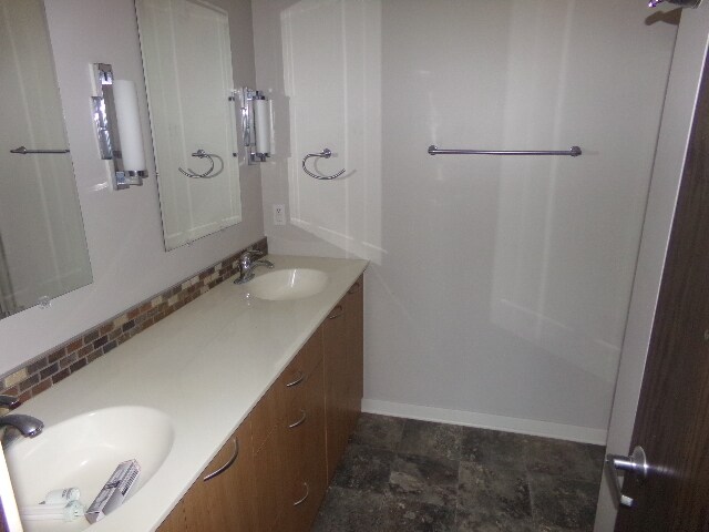 Building Photo - 7000 Straffan Pl