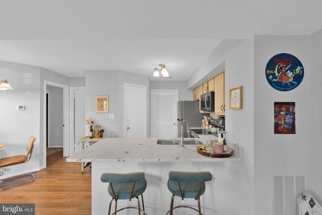 Building Photo - 6011 Curtier Dr