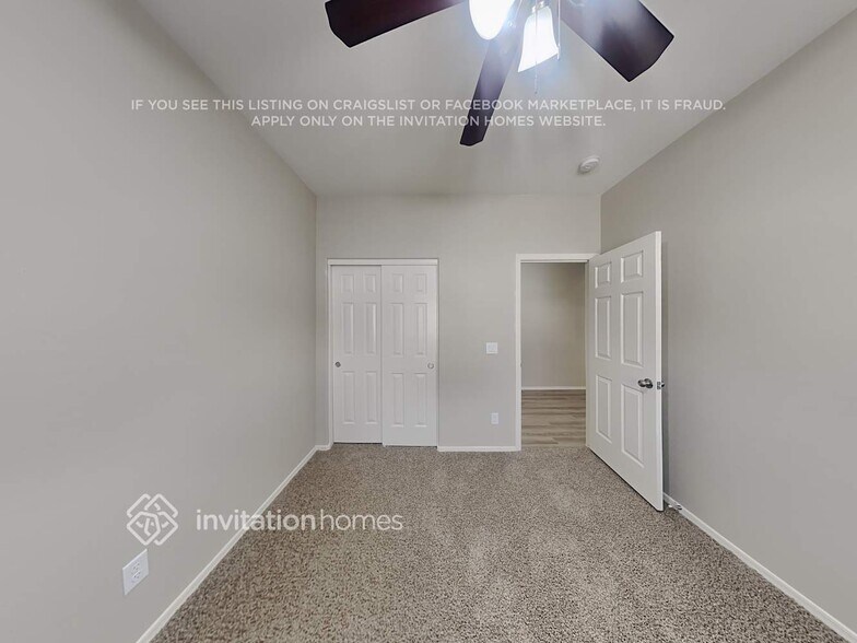 Building Photo - 11601 W Jackson St