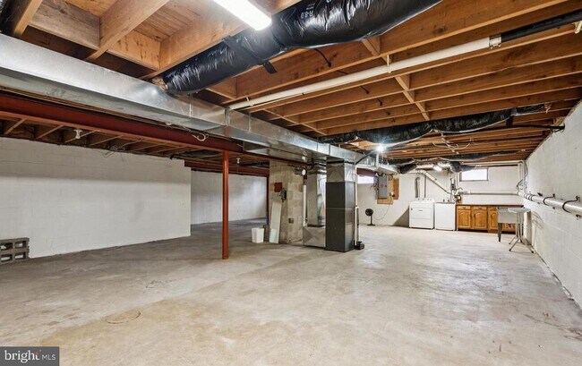 Building Photo - 715 Cooper Landing Rd