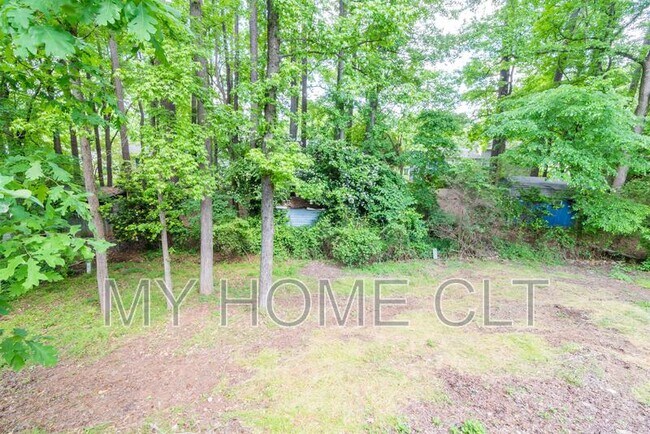 Building Photo - 7821 Cloughy Cir