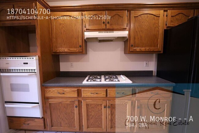 Building Photo - 700 W Monroe Ave