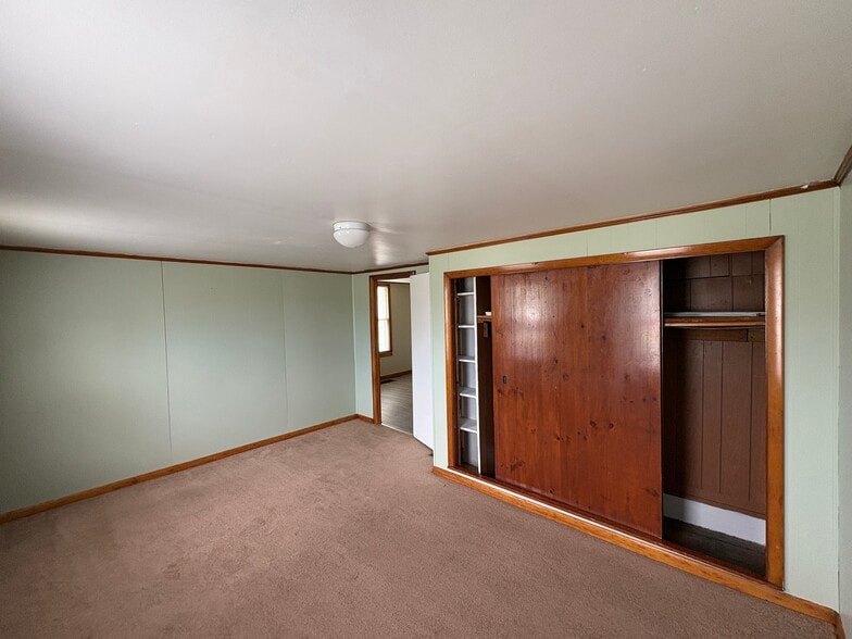 Building Photo - 162 Sunset Dr