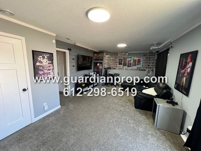 Building Photo - 2016 Built House on Corner Lot Available Now, Open Floor Plan, Finished Lower Level, Master Suite