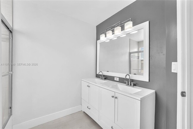 Building Photo - 4654 NW 97th Pl