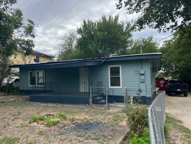 Building Photo - 353 Rusch Ln