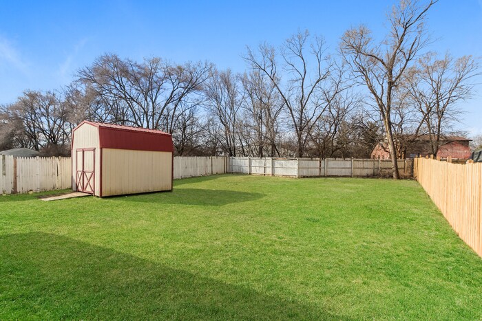 Building Photo - 476 Peyton Dr