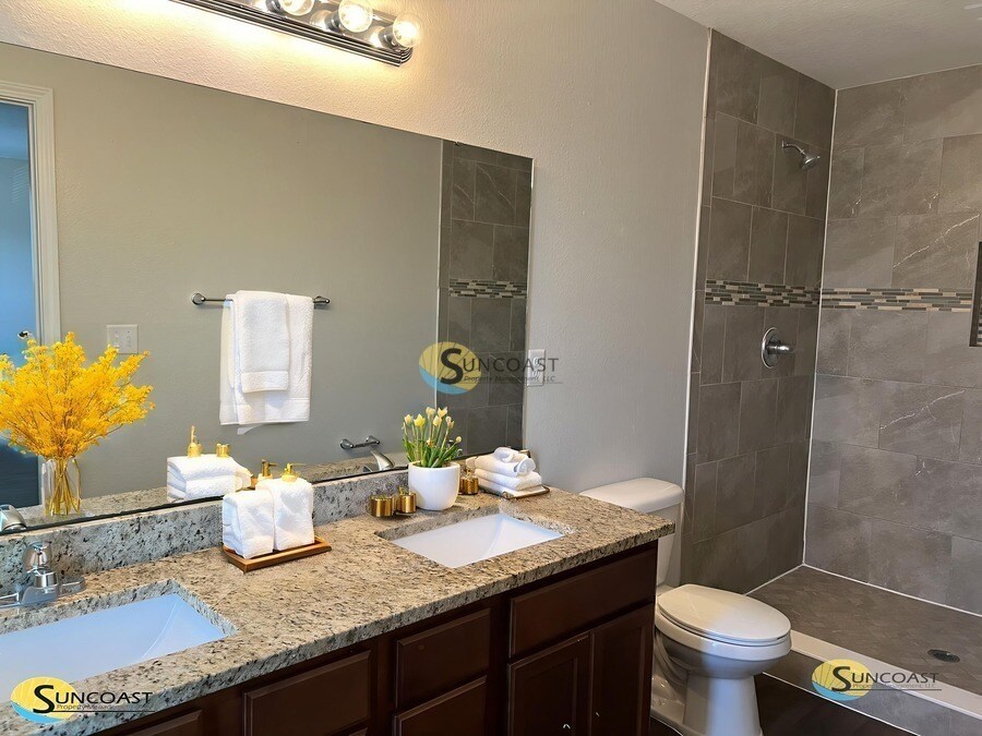 Building Photo - 7118 Plymouth Grove Ct