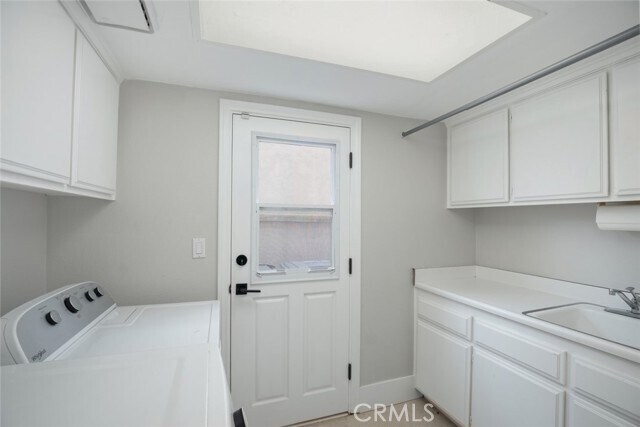 Building Photo - 36 Blanco