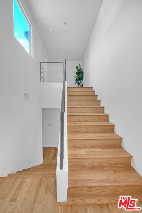 Building Photo - 2610 Corralitas Dr