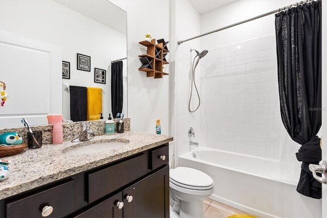 Building Photo - 5470 Sunshine Dr