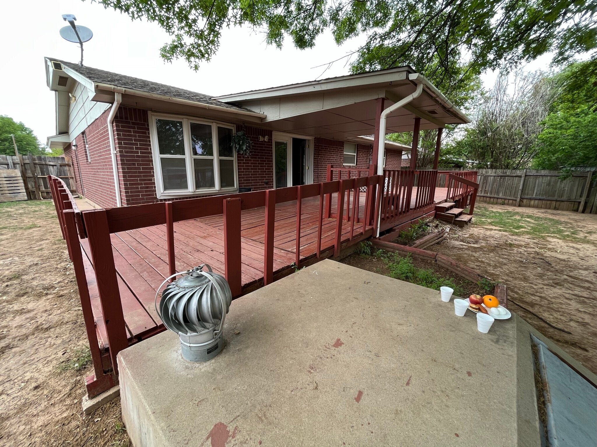 Building Photo - 4700 SE 42nd St