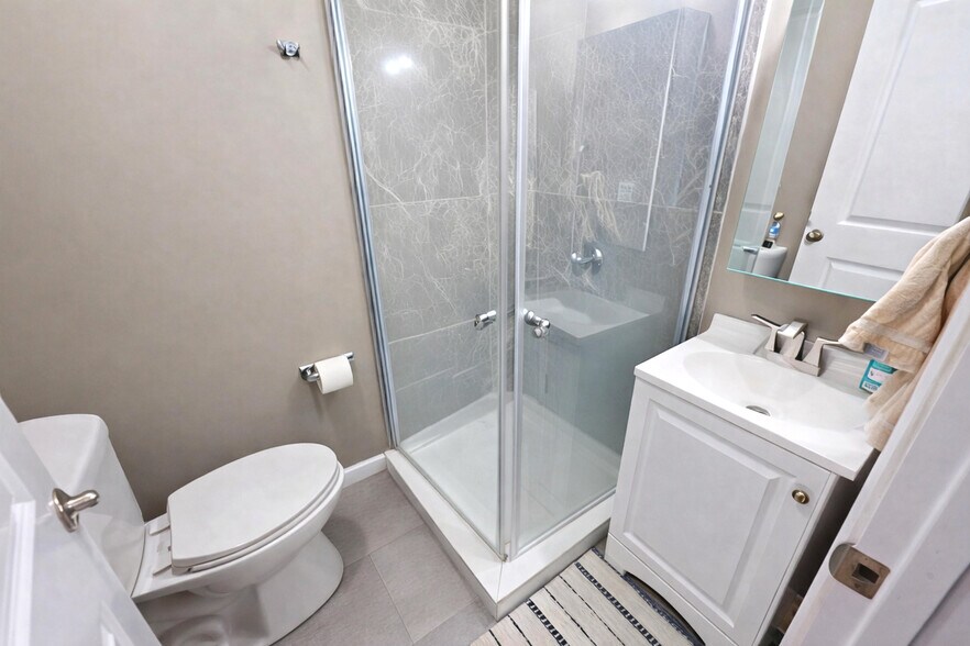 Building Photo - 1 Theriault Ct