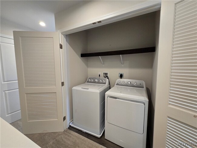 Building Photo - 113 South Dr