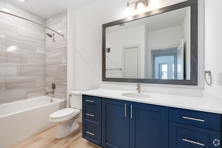 THE RILEY APARTMENTS 480 Commons Dr Burleson TX 76028 Apartment Finder