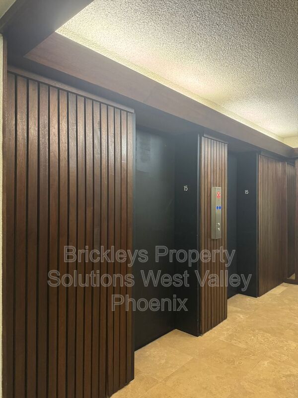 Building Photo - 2323 N Central Ave