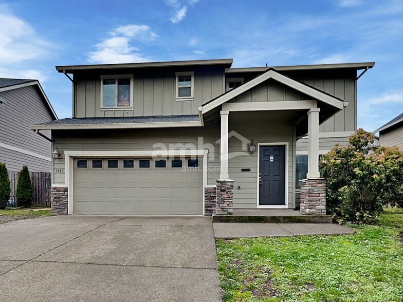 Primary Photo - 1115 SE Rollins Ave