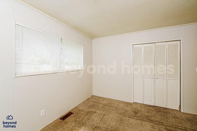 Building Photo - Cozy Comfort Meets Classic Charm in Killough Springs!