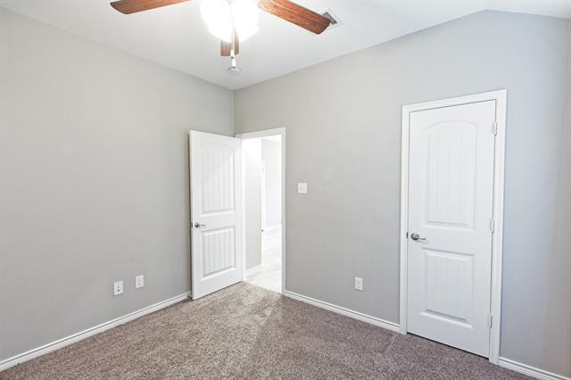 Building Photo - 1713 Cattleman St