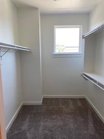 Building Photo - 829 Emerling Dr