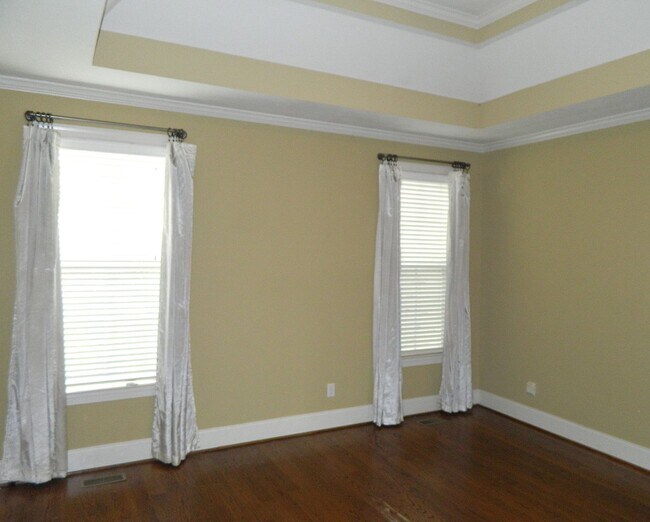 Building Photo - 4108 Dewaal St