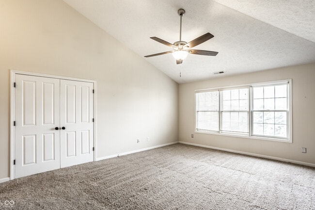 Building Photo - 8102 Fairway Dr