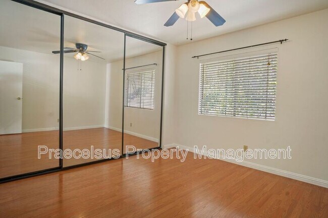 Building Photo - 5553 Adobe Falls Rd