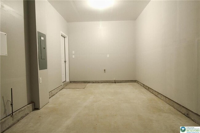 Building Photo - 1188 Susan Cir
