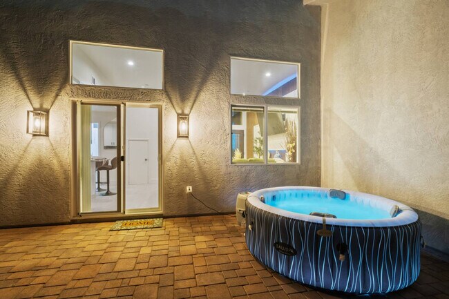 Building Photo - 1219 Denver Ln